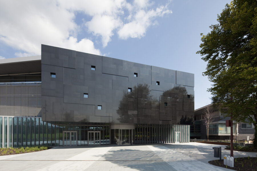 UCD, Student Learning, Leisure and Sports Complex – Walls